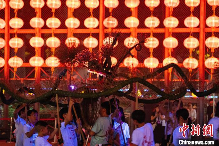 摩登彩票注册登录平台